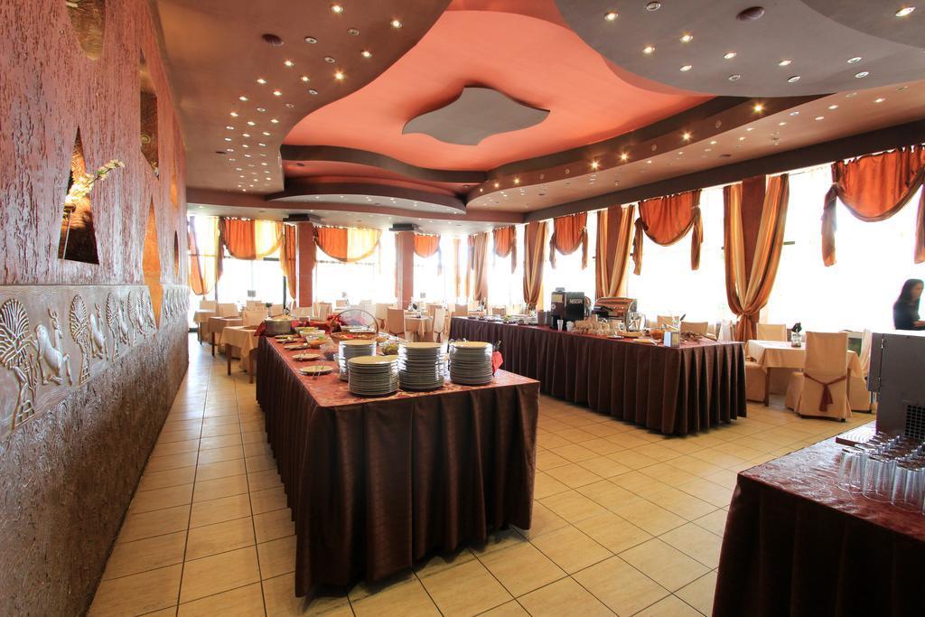 Bona Vita Hotel Golden Sands Eksteriør billede