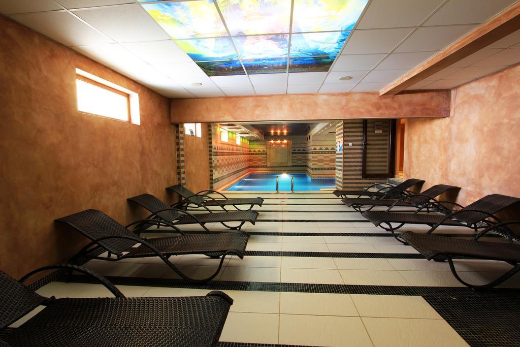 Bona Vita Hotel Golden Sands Eksteriør billede