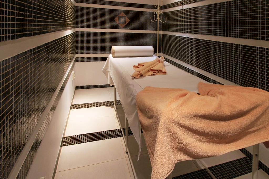 Bona Vita Hotel Golden Sands Eksteriør billede