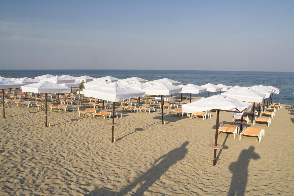 Bona Vita Hotel Golden Sands Eksteriør billede