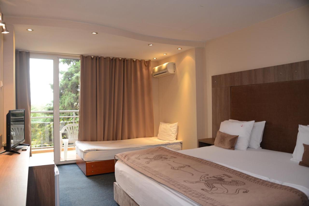 Bona Vita Hotel Golden Sands Eksteriør billede