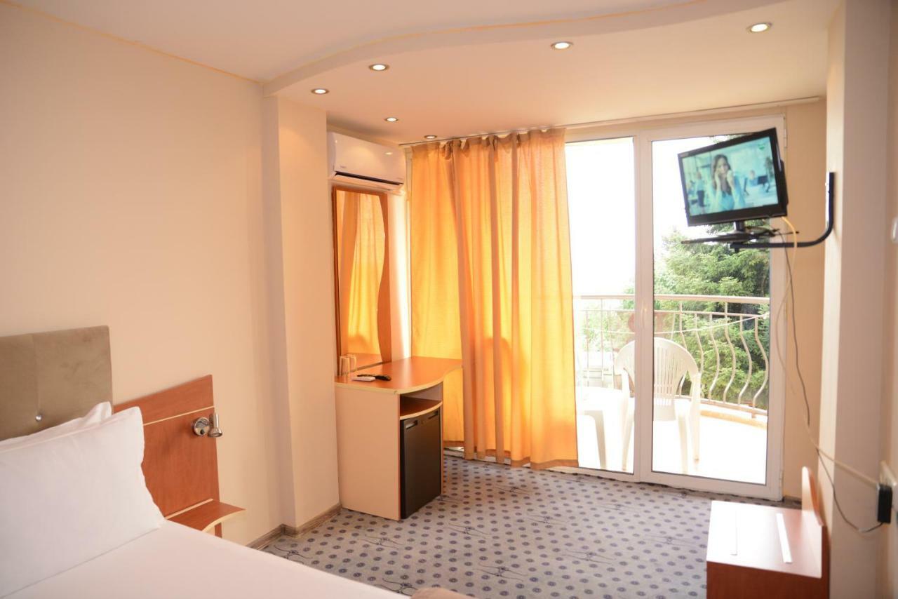 Bona Vita Hotel Golden Sands Eksteriør billede