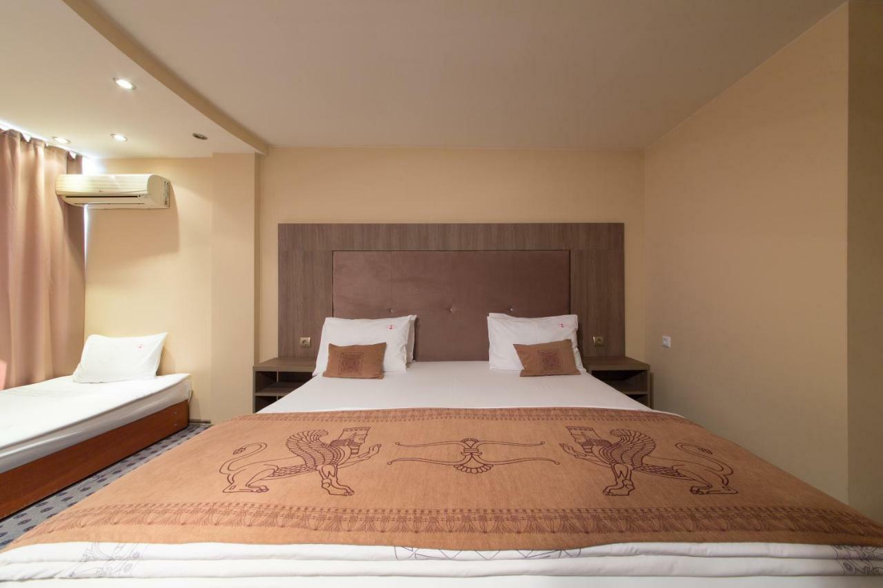 Bona Vita Hotel Golden Sands Eksteriør billede